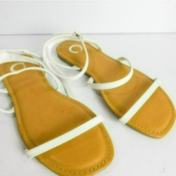 Journee Collection Libbie Sandals-6 - Picture 2 of 3